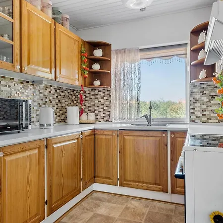 3 Bedroom In Semesterbostad Højby