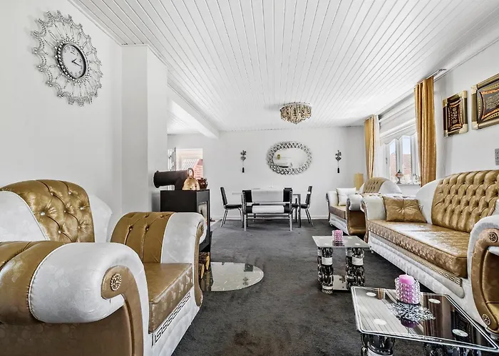 3 Bedroom In * Højby